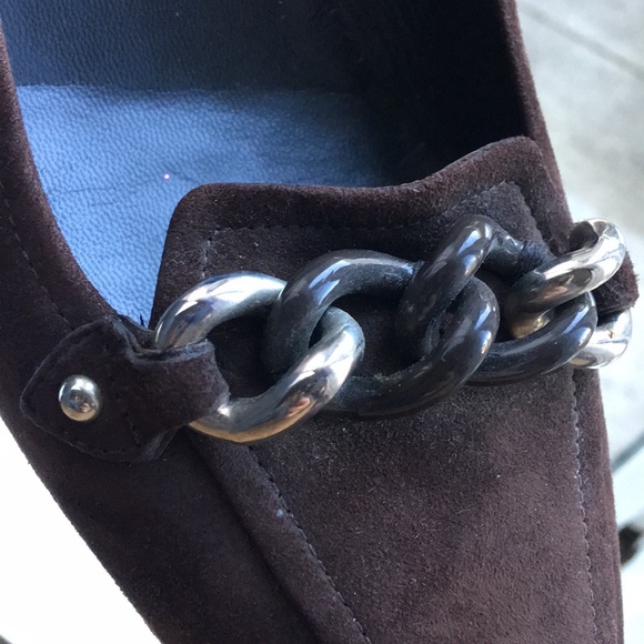 Prada Brown Suede Heels 11 - Picture 5 of 5